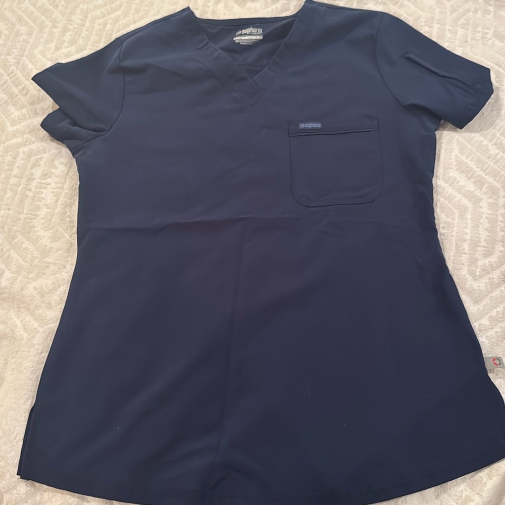 Scrub top